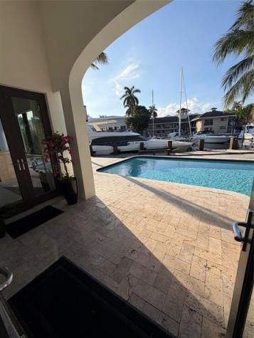 49 Fiesta Way Fort Lauderdale FL 33301