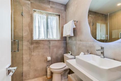 616 NE 16th Terrace Fort Lauderdale FL 33304