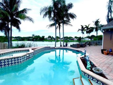 5040 SW 117th Way Cooper City FL 33330
