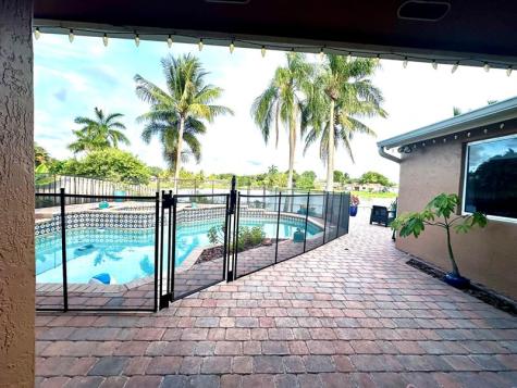 5040 SW 117th Way Cooper City FL 33330