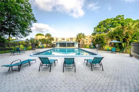 9440 SW 8th Street Boca Raton FL 33428