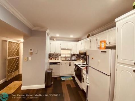8990 S Hollybrook Boulevard Pembroke Pines FL 33025