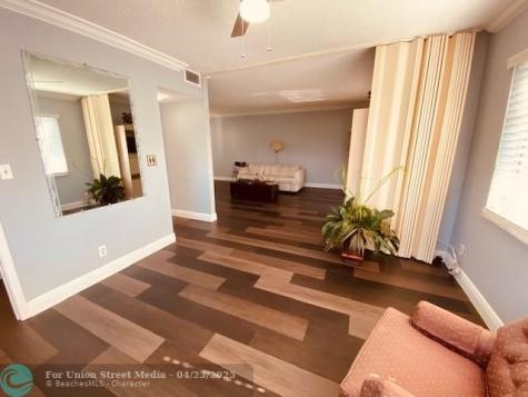 8990 S Hollybrook Boulevard Pembroke Pines FL 33025