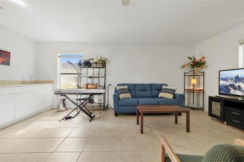 2210 S 34th Street Fort Pierce FL 34947