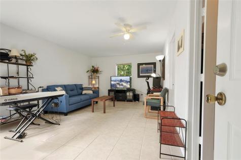 2210 S 34th Street Fort Pierce FL 34947