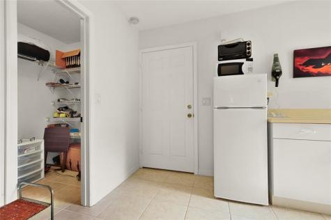2210 S 34th Street Fort Pierce FL 34947