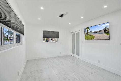1960 SE 5th Court Pompano Beach FL 33060