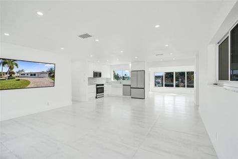 1960 SE 5th Court Pompano Beach FL 33060