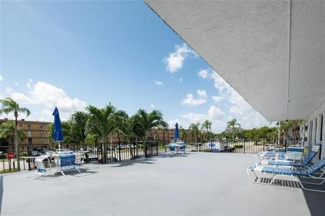 9233 SW 8th Street Boca Raton FL 33428