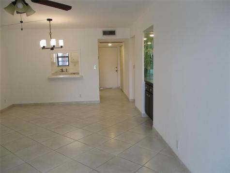 9233 SW 8th Street Boca Raton FL 33428
