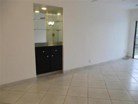9233 SW 8th Street Boca Raton FL 33428