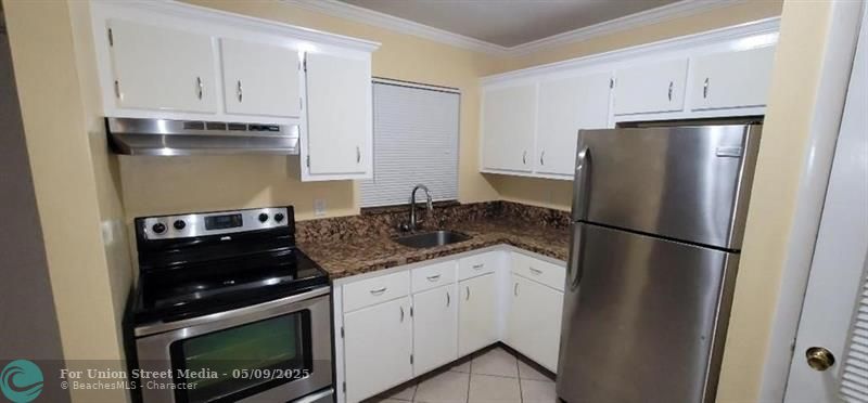 5168 NE 6th Avenue Oakland Park FL 33334
