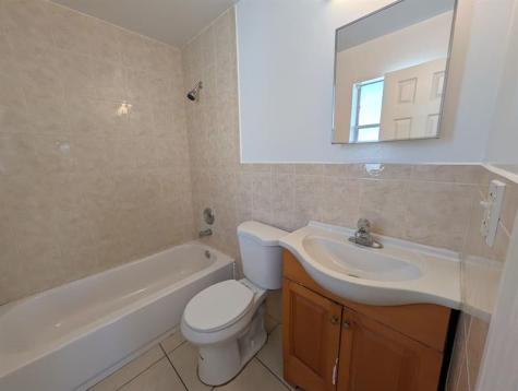 140 NW 40th Street Oakland Park FL 33309