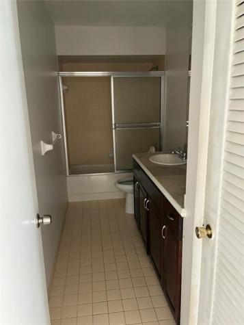 2970 NE 16 Oakland Park FL 33334