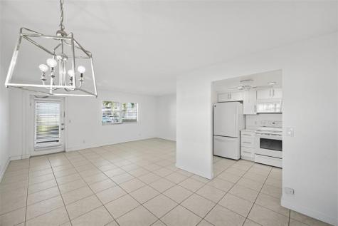 451 Monaco J Delray Beach FL 33446