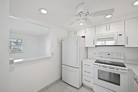 451 Monaco J Delray Beach FL 33446