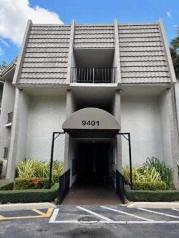 9401 Lime Bay Boulevard Tamarac FL 33321