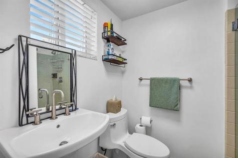 203 Mohawk Street Tavernier FL 33070