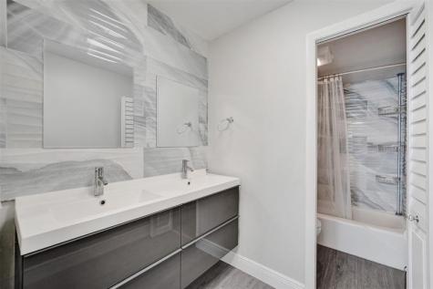 3800 N Hills Drive Hollywood FL 33021