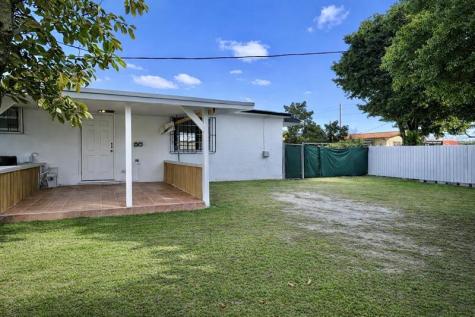 2150 SW 72nd Avenue Miami FL 33155