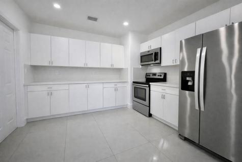 2150 SW 72nd Avenue Miami FL 33155