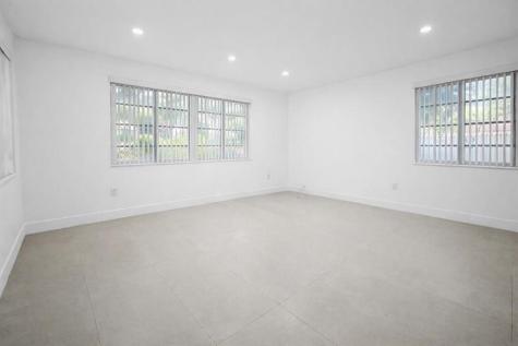 2150 SW 72nd Avenue Miami FL 33155