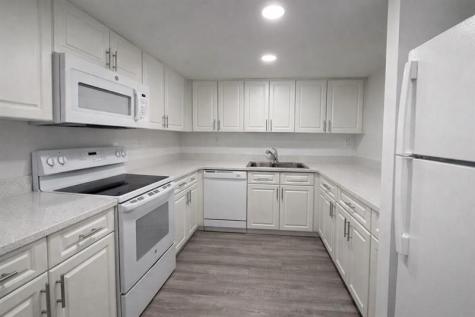 17350 NW 68th Avenue Hialeah FL 33015