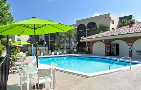 17350 NW 68th Avenue Hialeah FL 33015