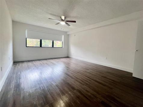 17350 NW 68th Avenue Hialeah FL 33015