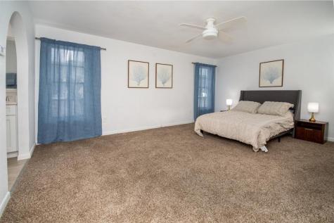 2504 Hibiscus Drive W Belleair Beach FL 33786