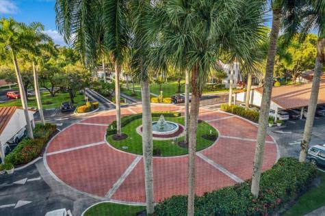 4112 W Palm Aire Drive Pompano Beach FL 33069