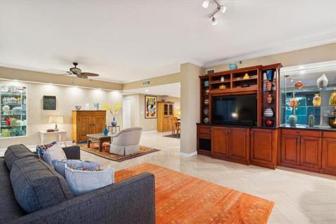4112 W Palm Aire Drive Pompano Beach FL 33069