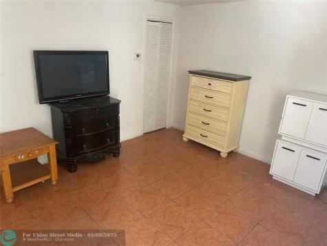 36 SW 14th Street Dania Beach FL 33004