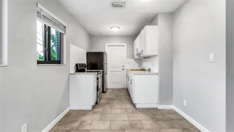 804 SW 28th Street Fort Lauderdale FL 33315
