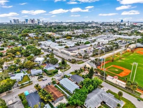 804 SW 28th Street Fort Lauderdale FL 33315