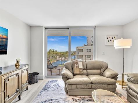 1421 S Ocean Boulevard Pompano Beach FL 33062