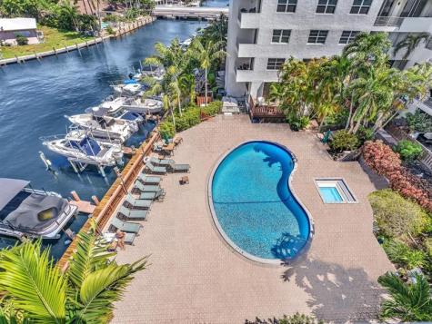 1421 S Ocean Boulevard Pompano Beach FL 33062