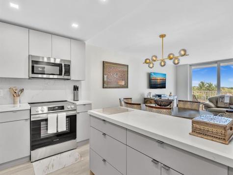 1421 S Ocean Boulevard Pompano Beach FL 33062