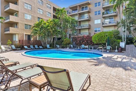 1421 S Ocean Boulevard Pompano Beach FL 33062