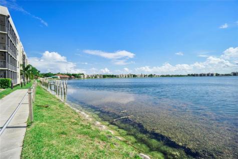 105 Lake Emerald Drive Oakland Park FL 33309