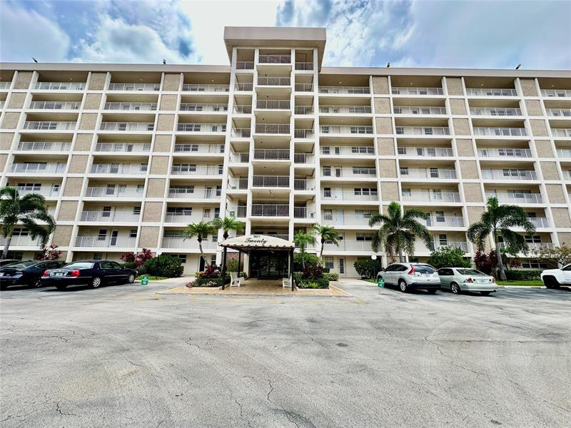 2671 S Course Drive Pompano Beach FL 33069