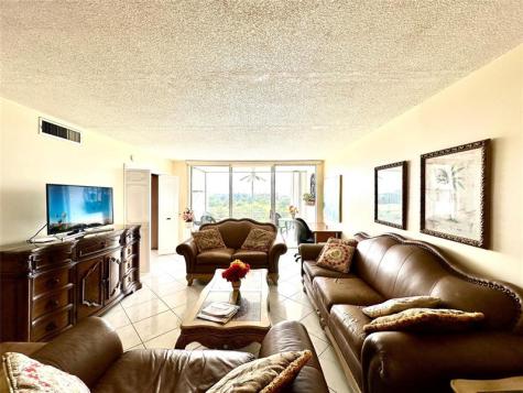 2671 S Course Drive Pompano Beach FL 33069