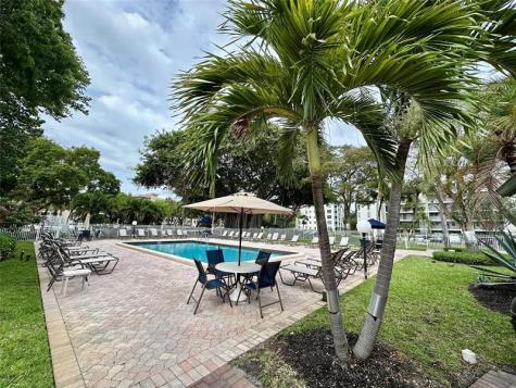 2671 S Course Drive Pompano Beach FL 33069