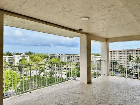 2671 S Course Drive Pompano Beach FL 33069