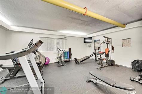 1401 S Ocean Drive Hollywood FL 33019