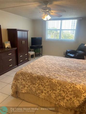 1401 S Ocean Drive Hollywood FL 33019
