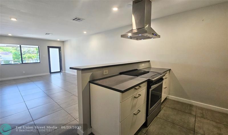 200 NW 25th Street Fort Lauderdale FL 33311