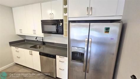 200 NW 25th Street Fort Lauderdale FL 33311