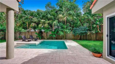 2500 SW 21st Street Fort Lauderdale FL 33312