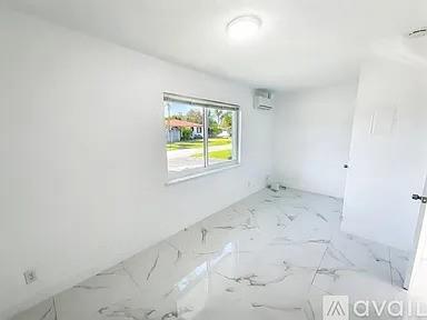 2308 NW 3rd Avenue Wilton Manors FL 33311